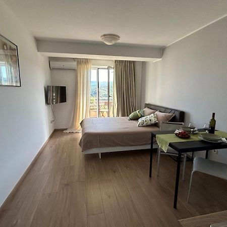Gorgeous Biserka Apartment Near The Sea Rabac Exterior foto